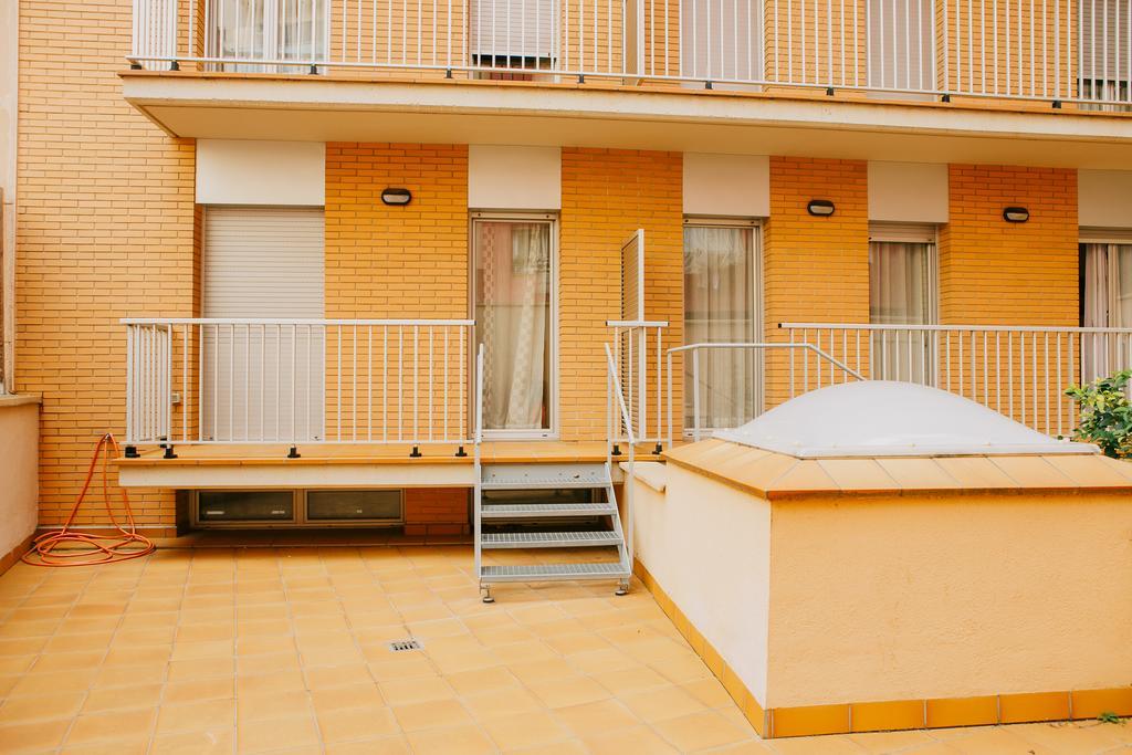 Apartamentos Navas Barcelone Extérieur photo
