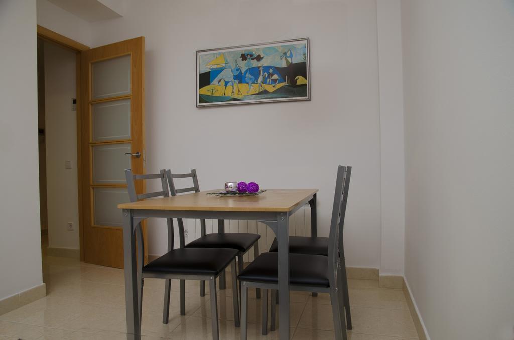 Apartamentos Navas Barcelone Extérieur photo